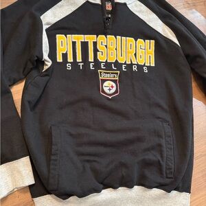 Vintage 1990’s NFL Steelers 1/4 zip sweatshirt size medium